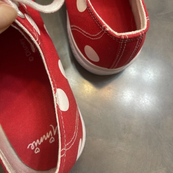 Disney Minnie Mouse Shoes Womens Size 11 Red White Polka Dot Canvas Converse Sty - Picture 13 of 13